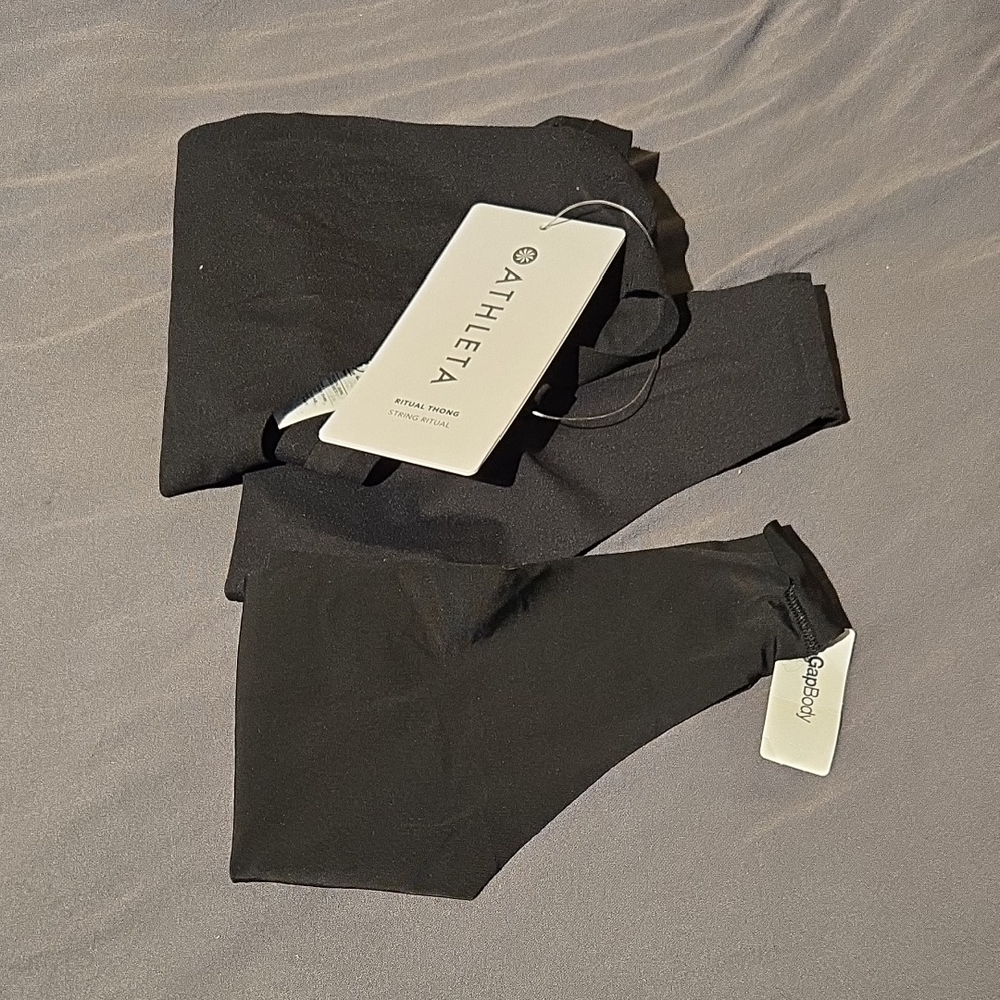 (3)ATHLETA & GAP BODY THONGS NEW